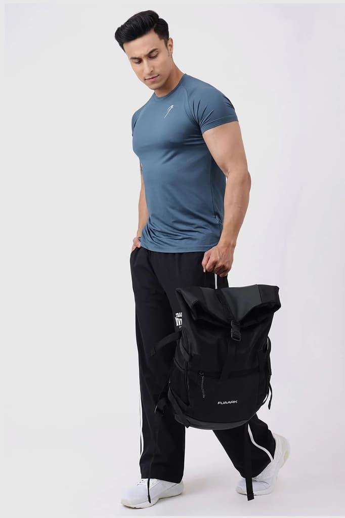 Ember T-shirt Light Blue — S
