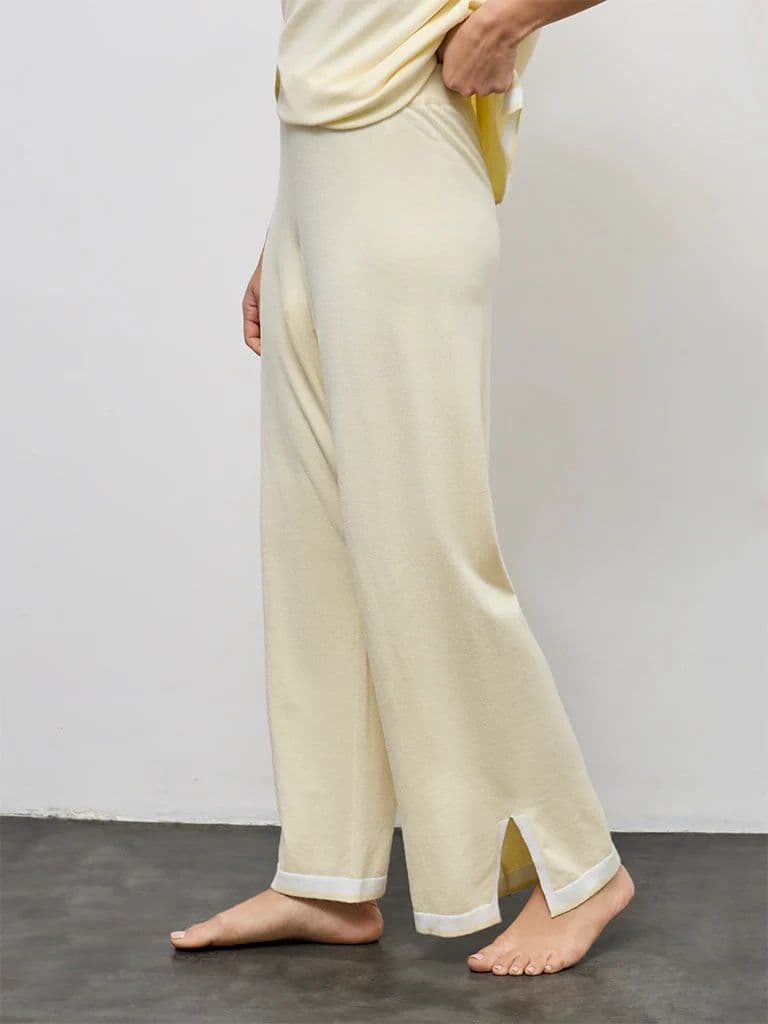 Wunderlove Light Yellow Contrast Detailed High-Rise Pants — photo 2