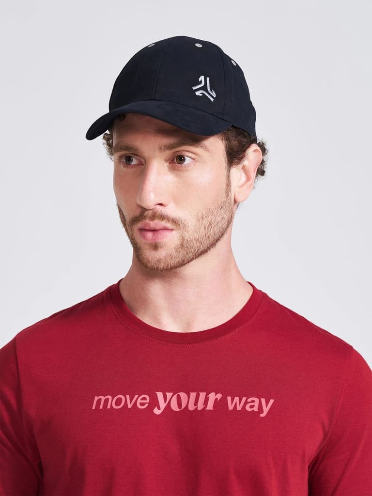 Men's Burgundy Printed Round Neck T-Shirt — photo 2