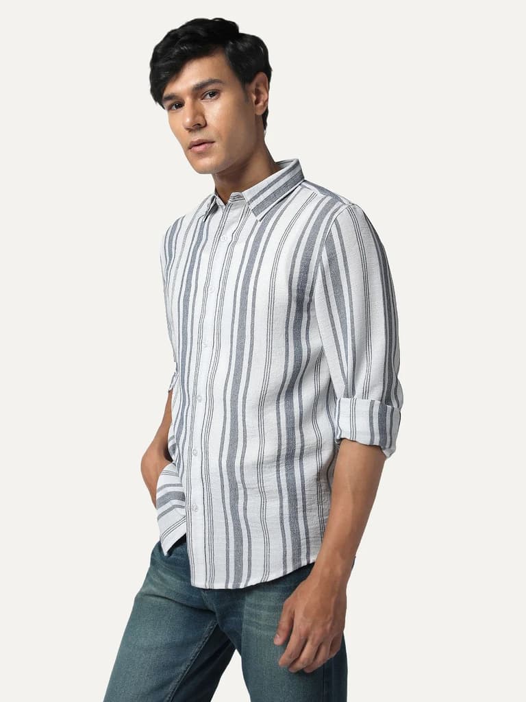Men's Navy Cotton Full Sleeve Relaxed Fit Linen Striped Shirt with Spread Collar — photo 3