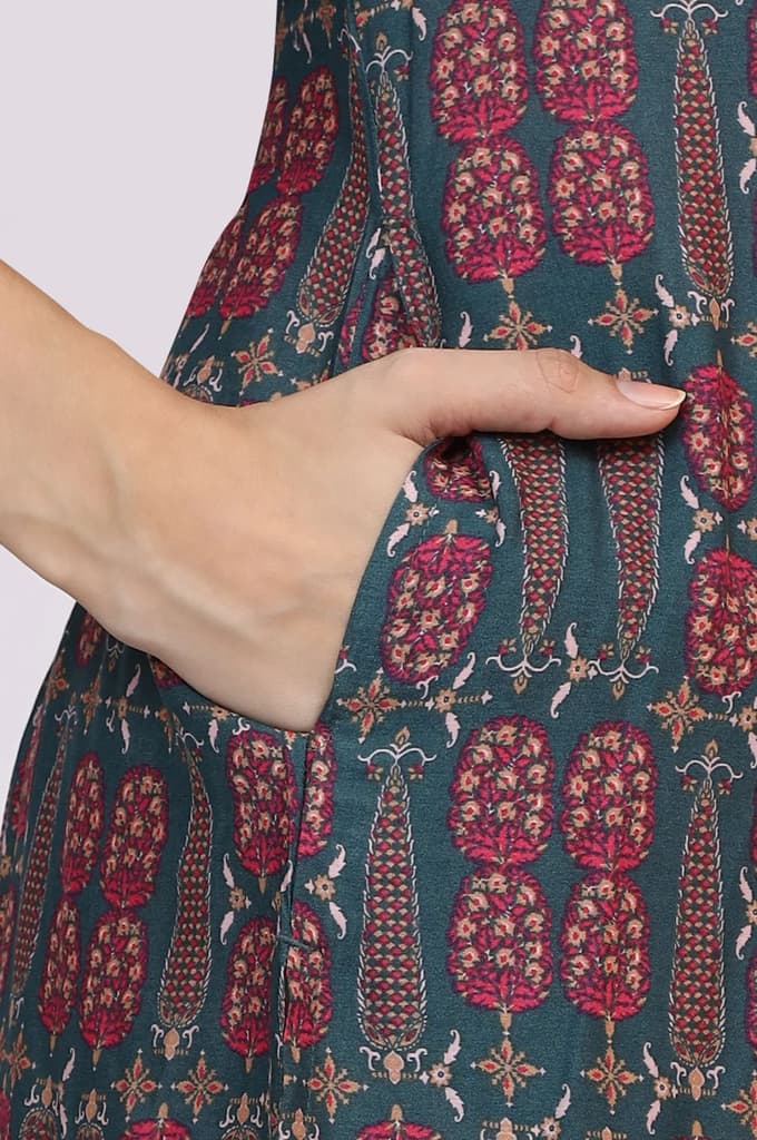 Forest Green Paisley Printed Rayon Straight Kurta — photo 8