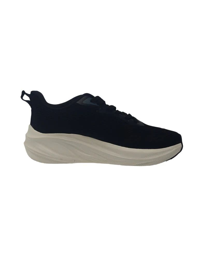 SOLEPLAY Black Knit-Textured Sneakers — photo 2