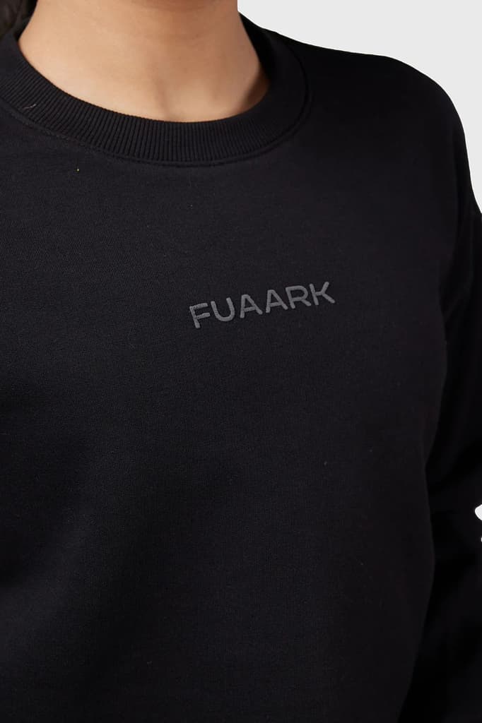 Signature Oversized Cropped Sweatshirt Black — photo 3