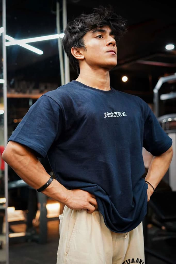 Sword Oversized T-shirt Navy — photo 2