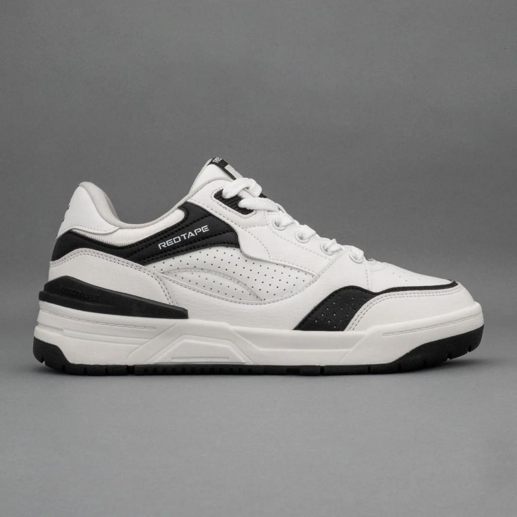 Women's Sneakers for Everyday Street Style — photo 2