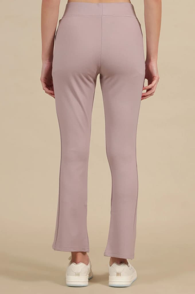 Light Purple Bootcut Yoga Pants with Side Pockets — photo 3