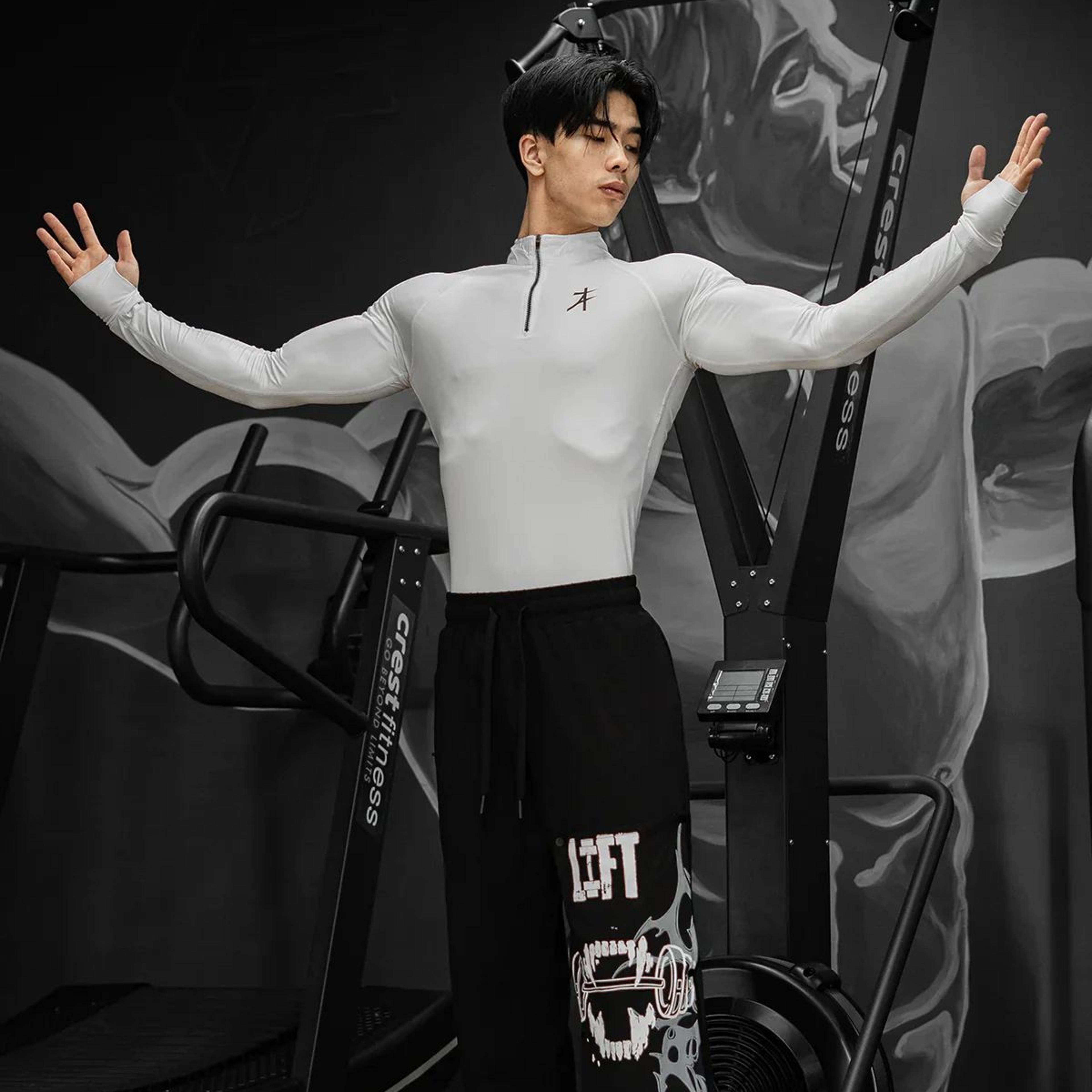 Hustle High Neck Pullover