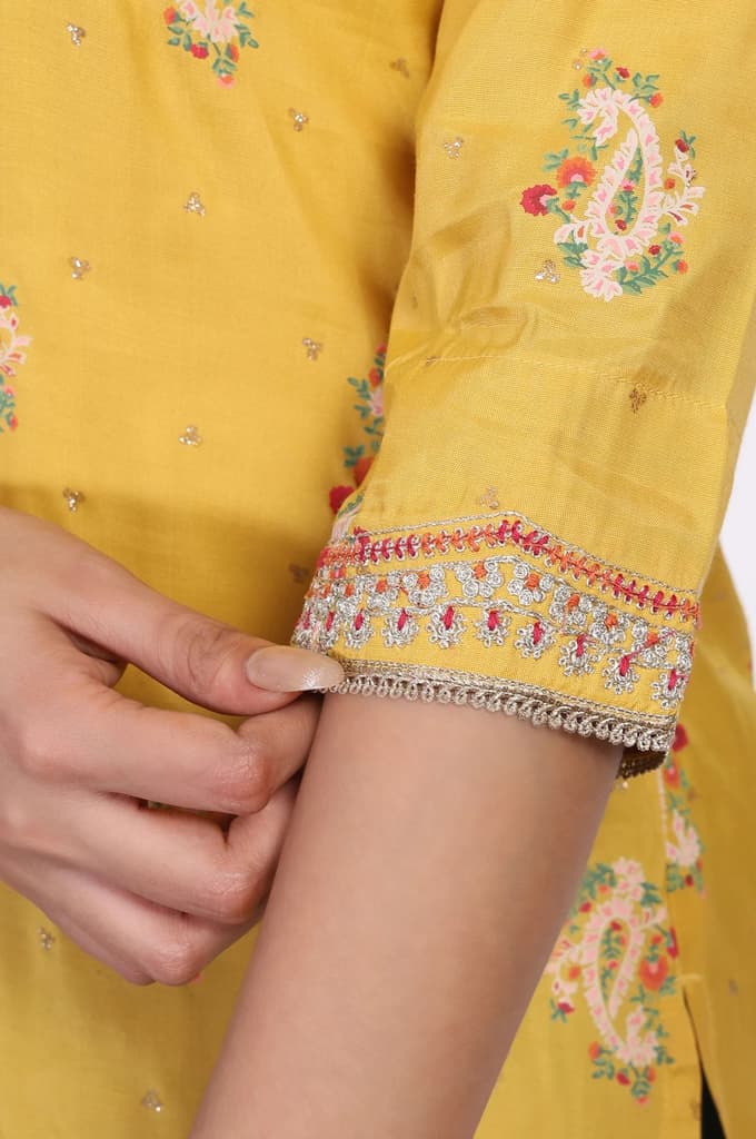 Mustard Embroidered Straight Rayon Kurta — photo 7