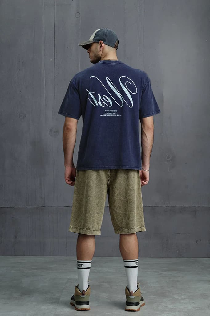 Mad Ye Oversized T-shirt — photo 3