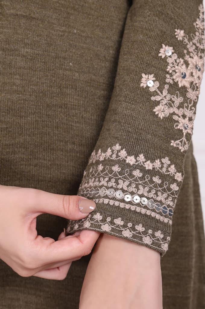Olive Solid Embroidered Acrylic Straight Kurta — photo 8