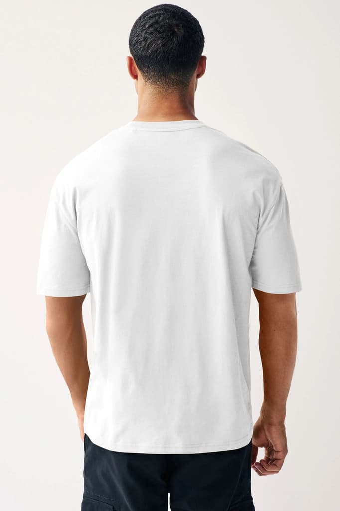 Men's White Solid Round Neck Oversized Half Sleeve Cotton T-Shirt — photo 2