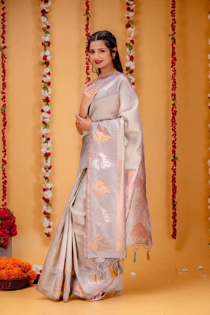 Mimosa Women's Woven Design Kanjivaram Style Art Silk Saree With Blouse Piece : SA00001760GYFREE — photo 4
