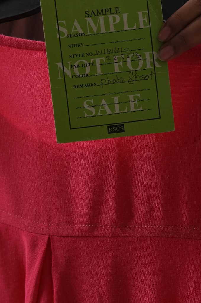 Pink Solid Rayon Straight Kurta — photo 2