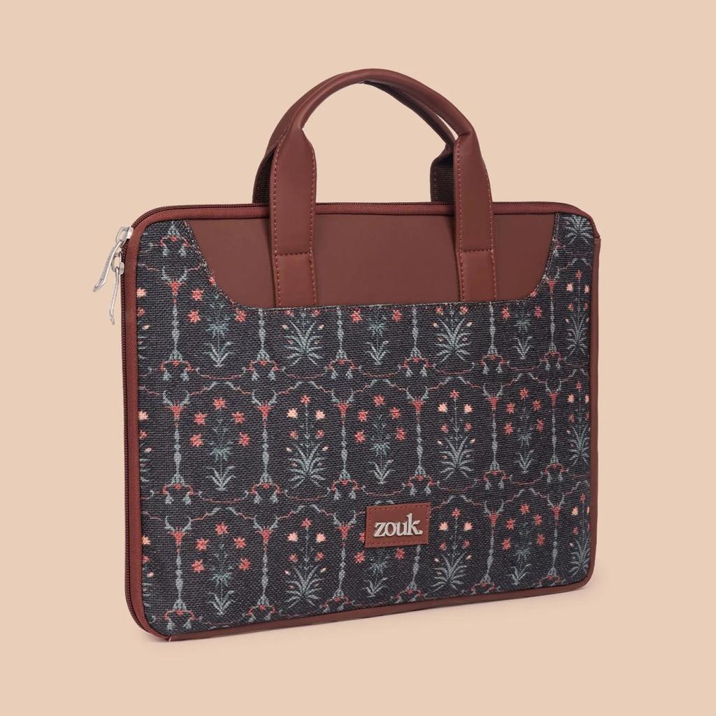 Taj Guldasta L-Zippered Laptop Sleeve — photo 3