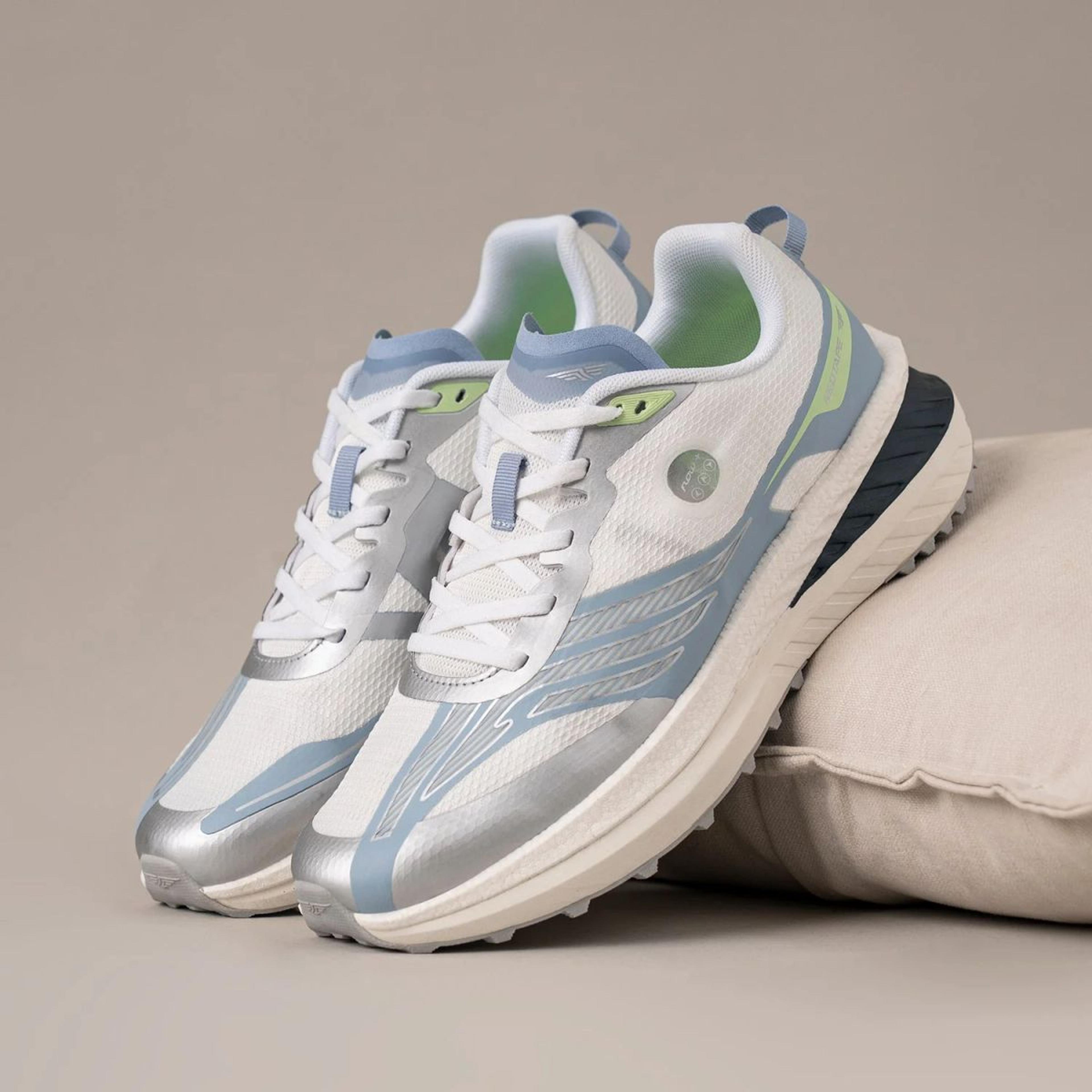 Men's Athleisure Sports Shoes for Active Everyday Comfort
