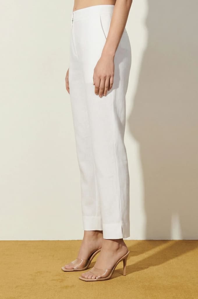 White Solid Cotton Flax Straight Fit Ankle Length Trousers — photo 3