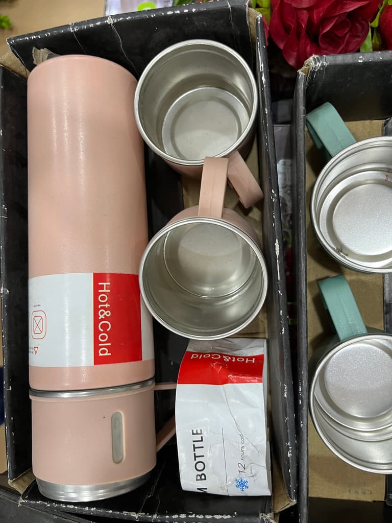Hot & Cold Beverage Cooler | Insulated | Plastic | Pink