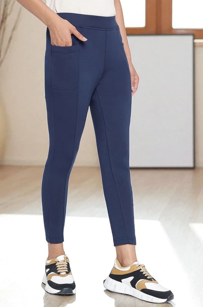 Navy Blue Solid Mid Rise Tights in Calf Length — photo 3