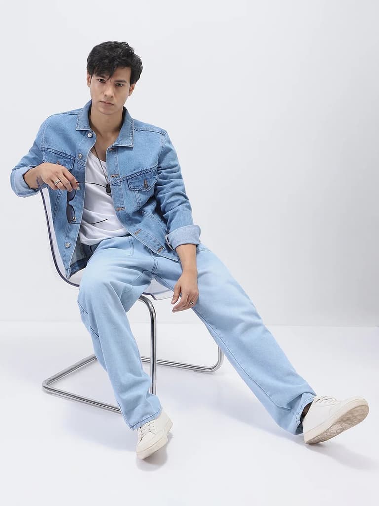 Men's Light Blue Solid Regular Fit Washed Full Sleeve Denim Jacket — photo 5