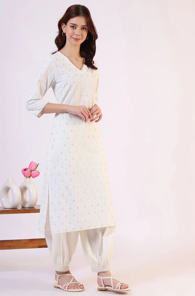 White Geometric Printed Metallic Hardware Straight Pure Cotton Kurta — photo 7