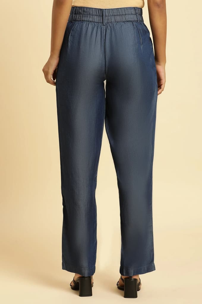 Blue Solid Straight Fit Denim Pants With Pleated Detail — photo 3