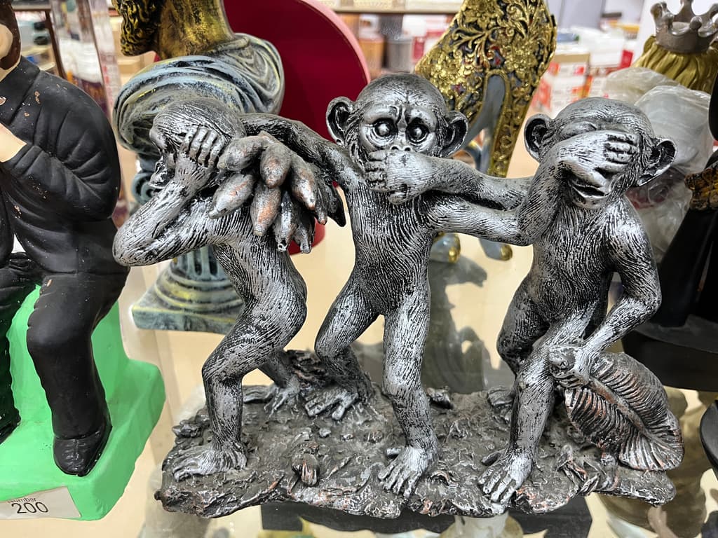 Monkey Statue | Sculpture | Bronze | Brown