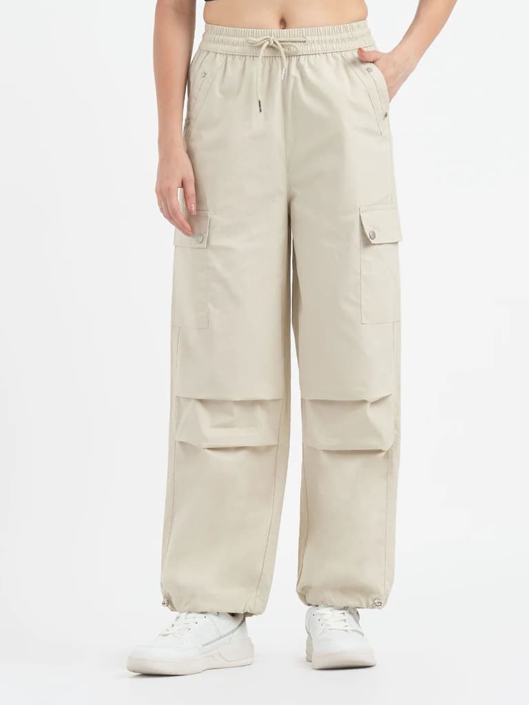 Cargo Pants for Women in Beige — 26 / Beige