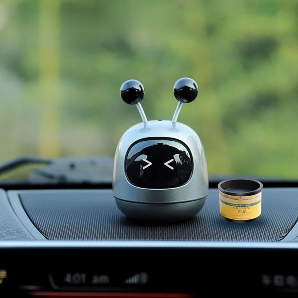 Cute Robot Perfume | Car Dashboard Fragrance Diffuser — photo 4