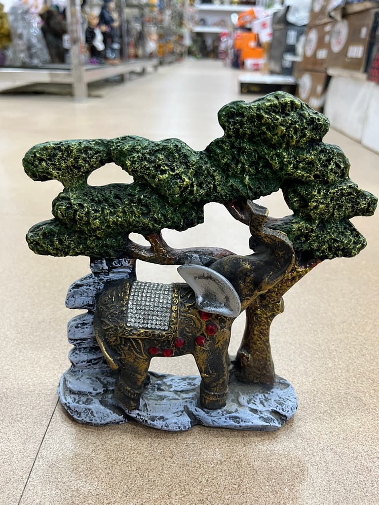 Tree Trunk Elephant Statue | Sculpture | Bronze | Green