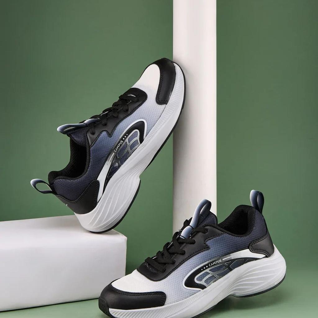 LUNAR Black Kids Running Shoes