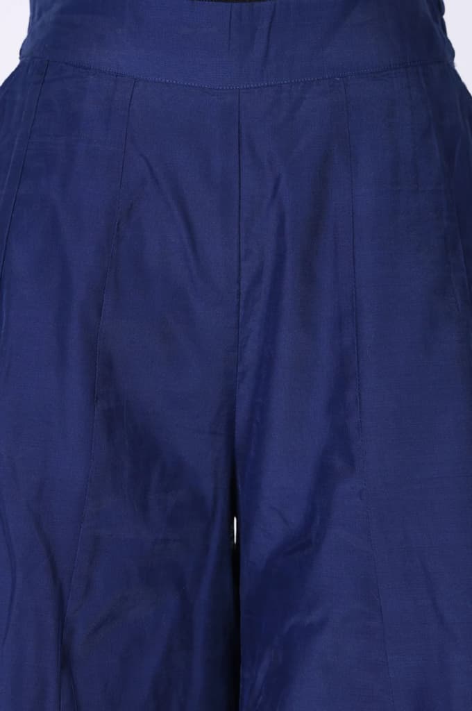 Navy Blue Solid Chanderi Flared Ankle Length Cullotes — photo 3