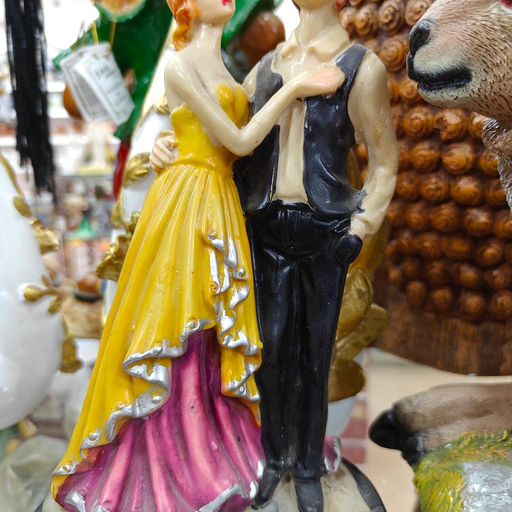 Glass Sculpture of a Couple | Art Deco | Clear | Pink