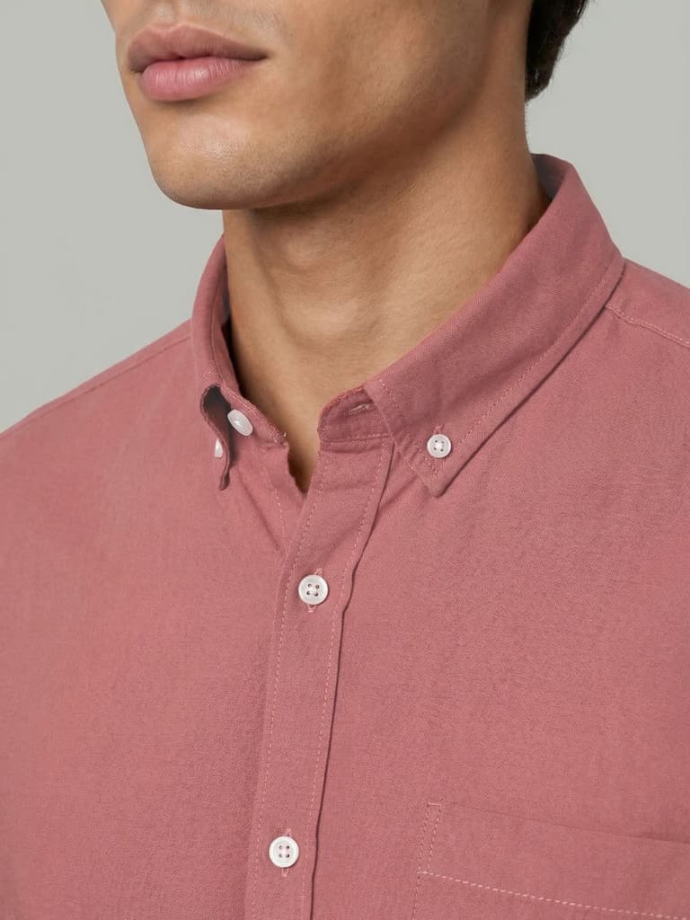 Men's Peach Cotton Full Sleeve Regular Fit Solid Oxford Shirt With Button-Down Collar — photo 5