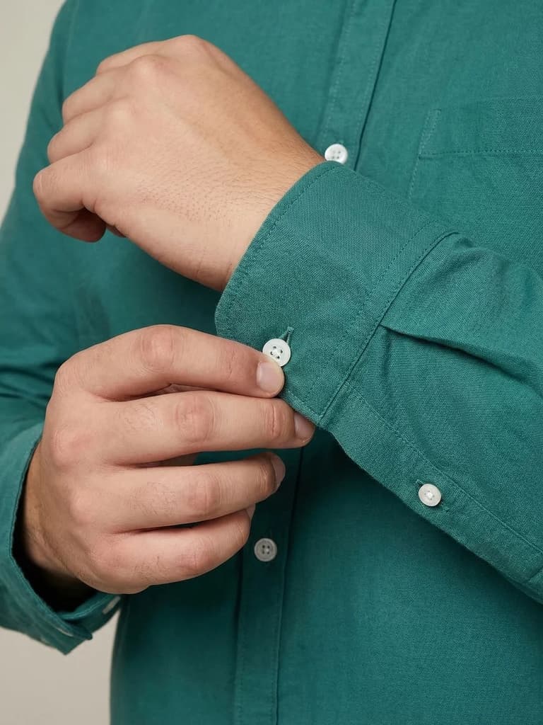 Plus Men's Teal Green Cotton Full Sleeve Regular Fit Solid Oxford Shirt With Button-Down Collar — photo 5
