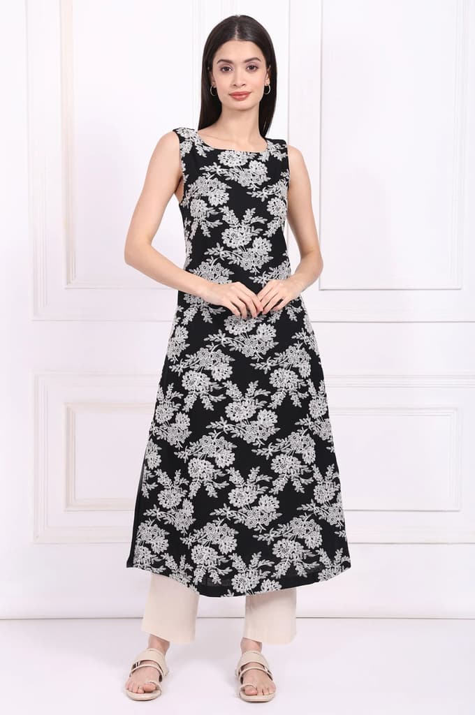 Black Embroidered A-Line Rayon Dress — XS