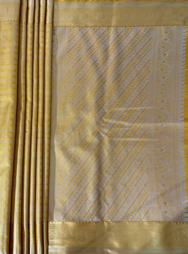 MIMOSA Women's Woven Design Kanjivaram Style Art Silk Saree with Blouse Piece - Gold (SA00001522GDFREE) — photo 7