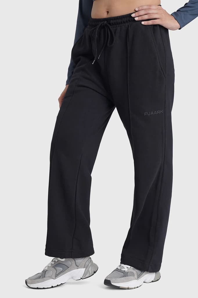 Pinnacle Straight Pants Black — XS