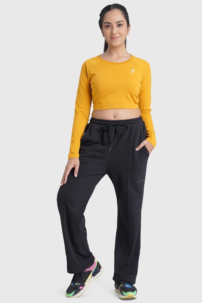 Legacy Crop Top T-shirt Mustard — photo 7