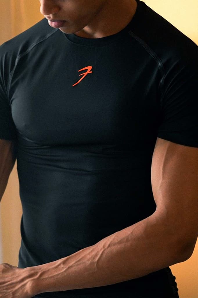 Compression T-shirt Black / Orange Logo — photo 4