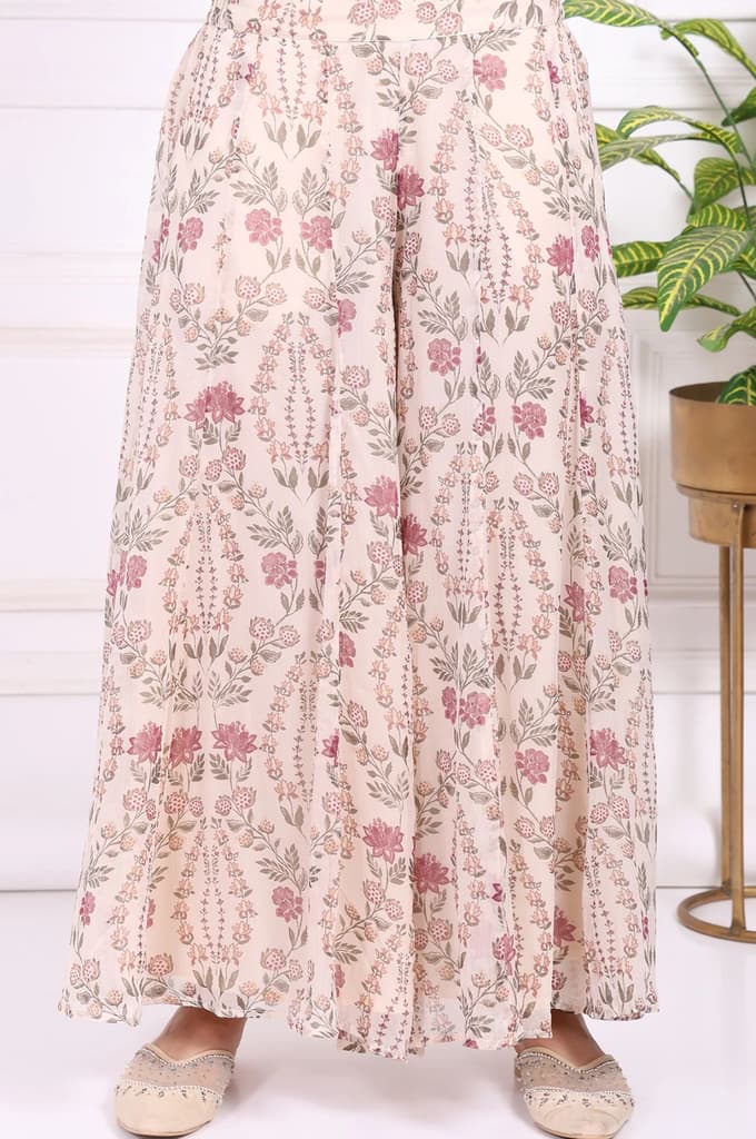 White Embroidered Straight Cotton Kurta with Flared Pant and Dupatta Set — photo 9
