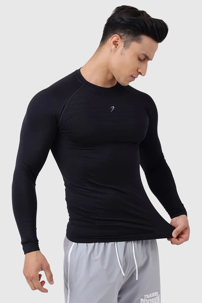 Power Seamless Fullsleeves T-shirt Black — S