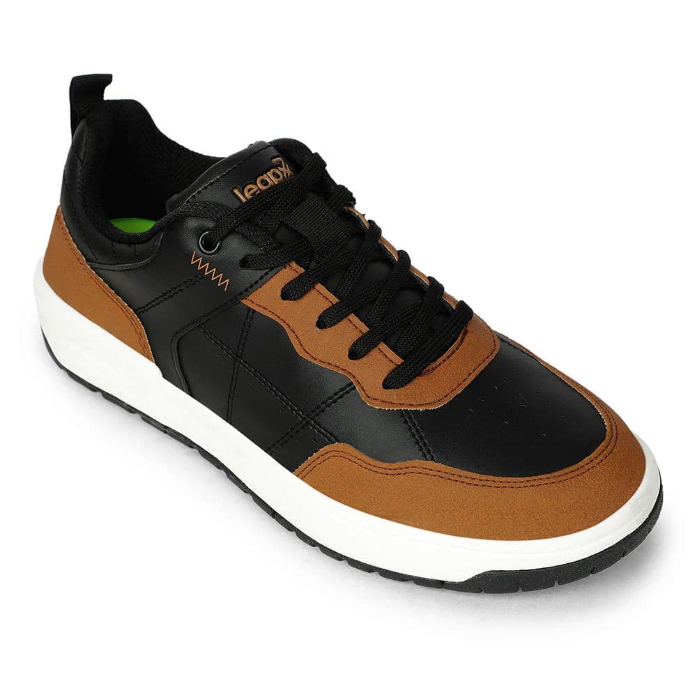 LEAP7X Black Casual Lacing Sneakers for Men NOBLESTEPE by Liberty — 6/40 / Black