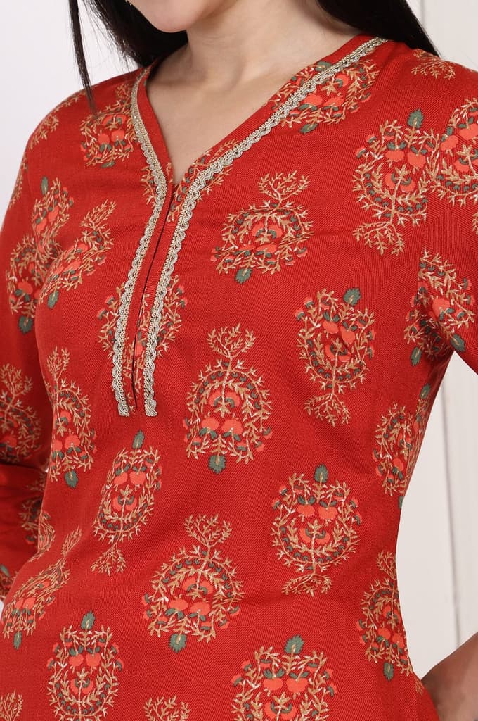 Red Floral Ethnic Printed Lace Trim Straight Rayon Kurta — photo 3