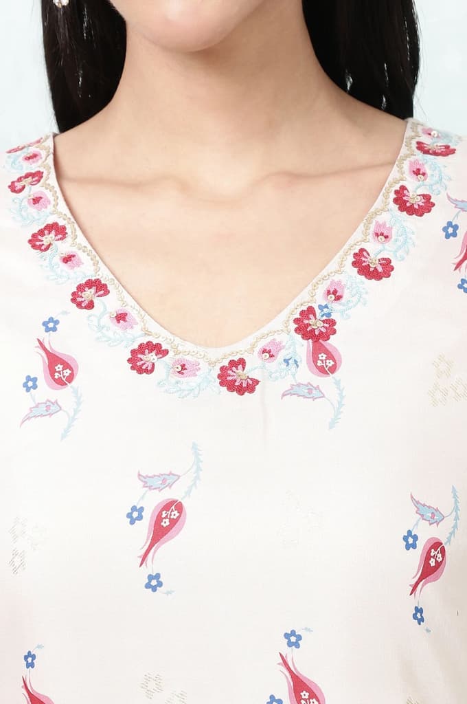 Off-White Floral Printed Rayon Straight Kurta — photo 4