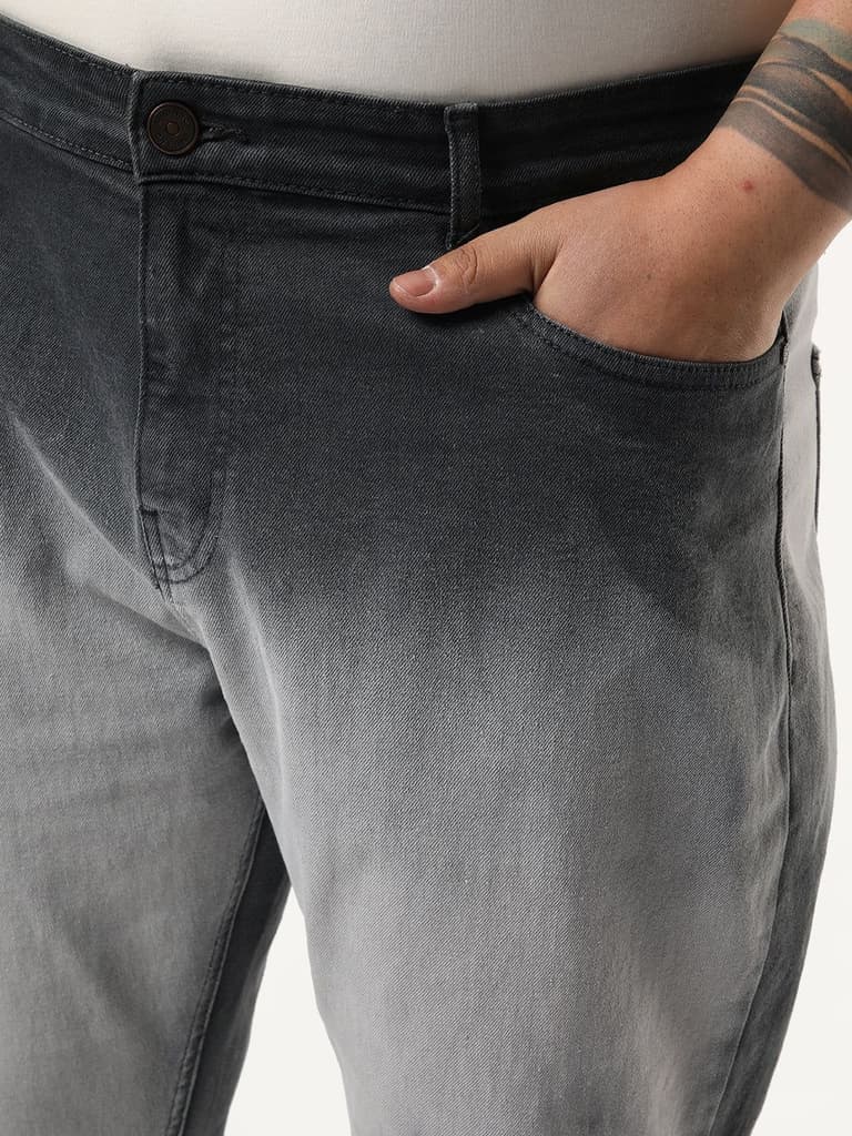 Plus Men's Dark Grey Straight Fit Heavy Washed Faded Denim Jeans Stretchable — photo 6