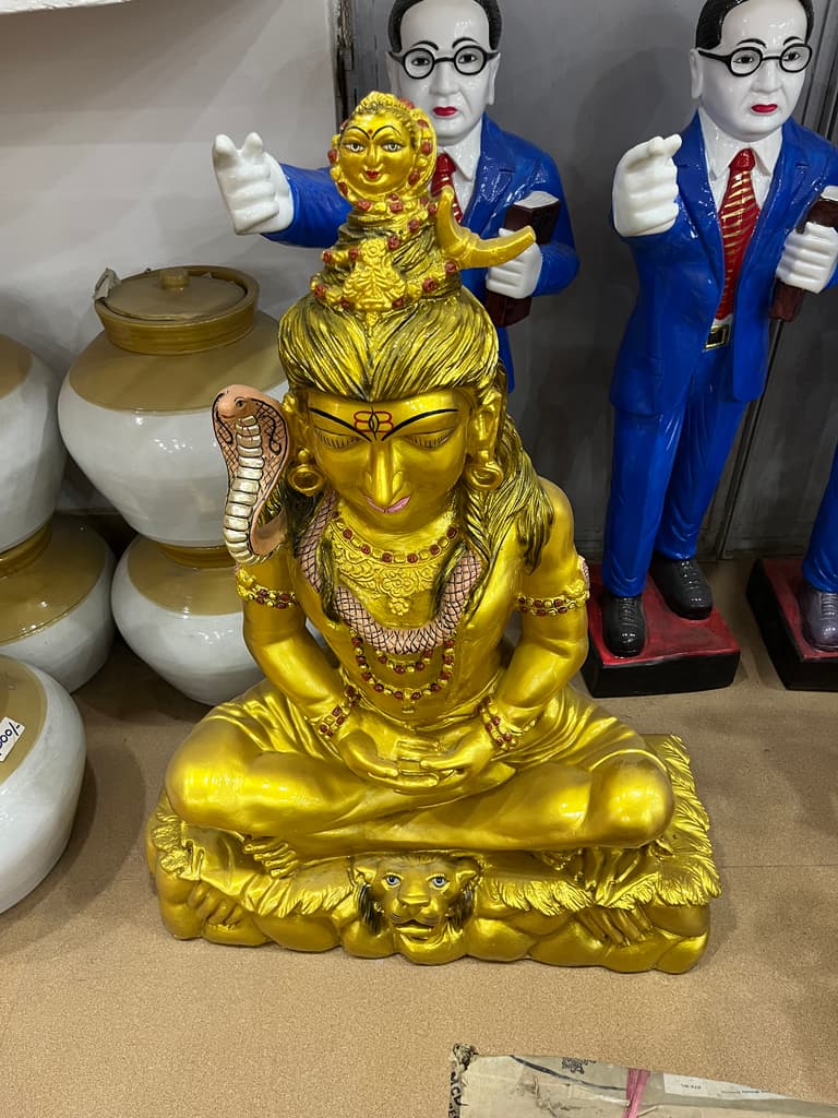 Golden Buddha Statue | Sculpture | Gold | Yellow
