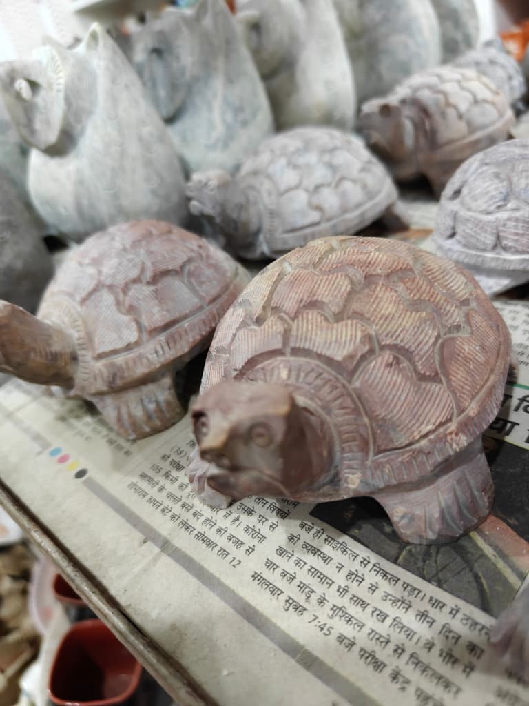 Turtle Figurine | Ceramic | Brown | Decorative