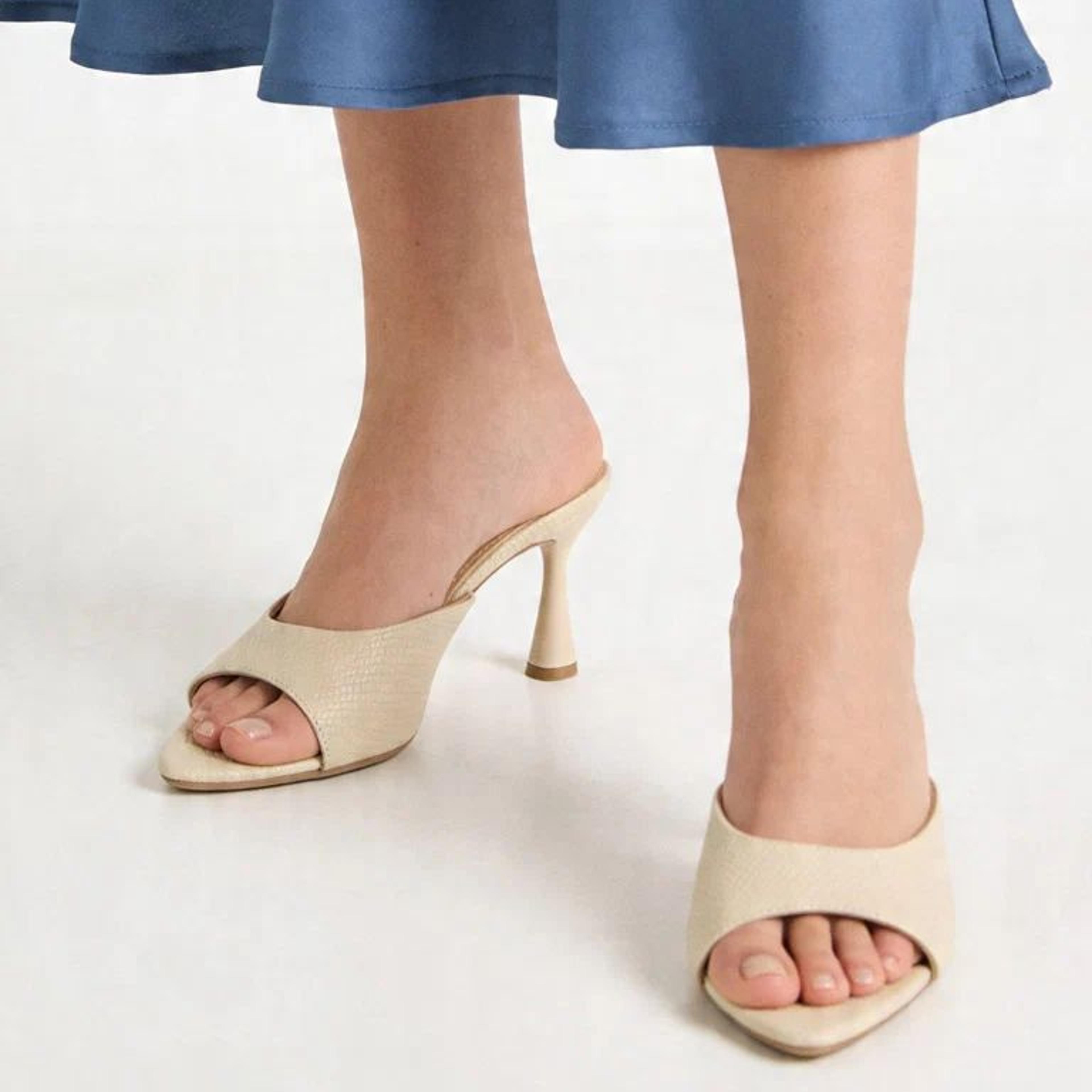 LUNA BLU Beige Reptile-Textured Flared-Heel sandals