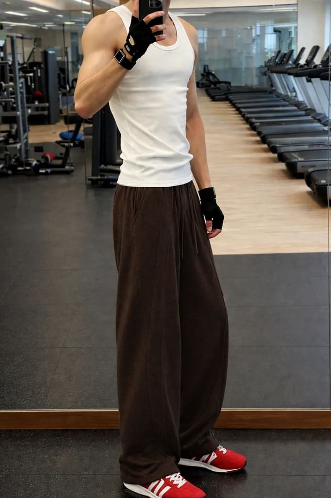 Structured Overlap Pleat Joggers — photo 9