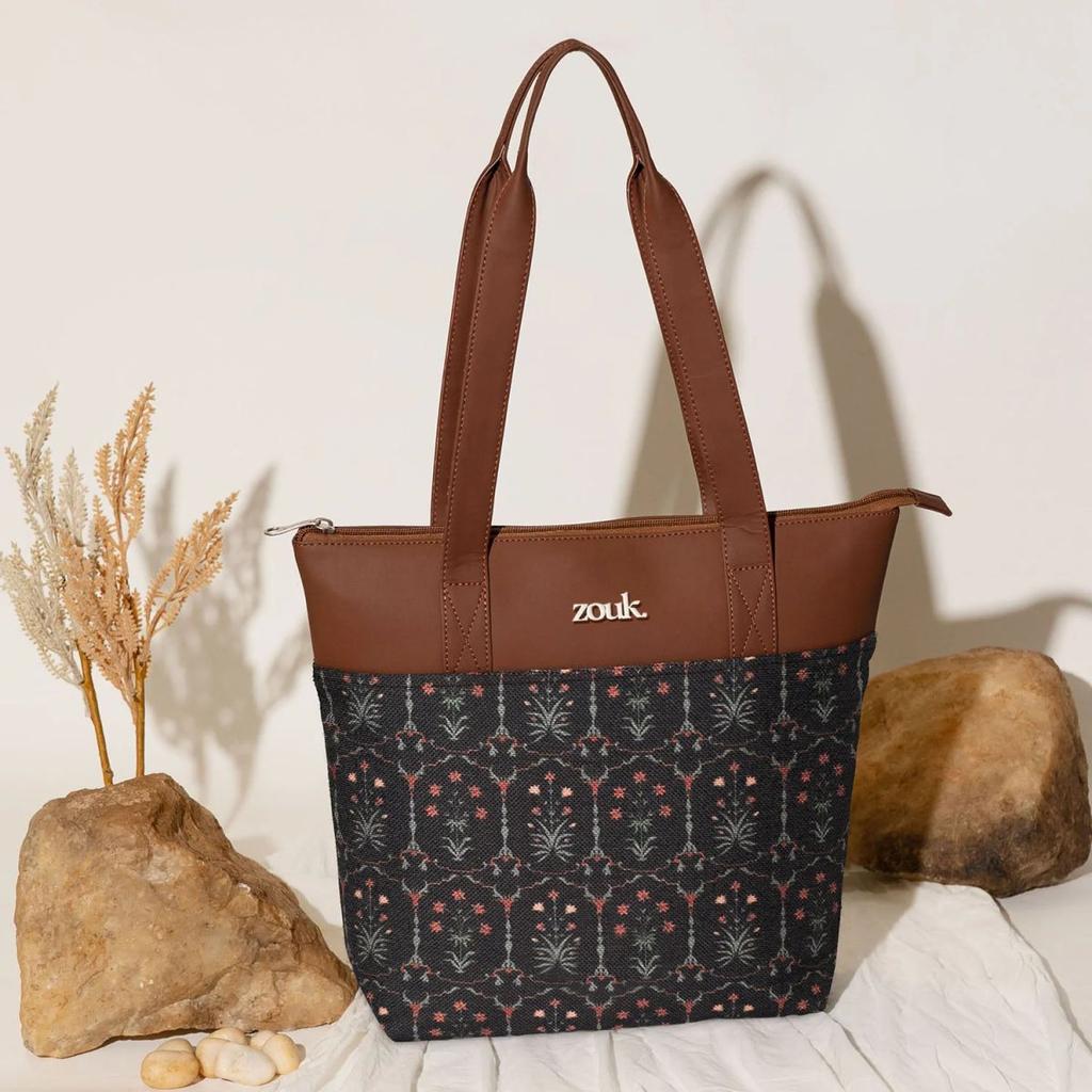 Taj Guldasta Everyday Tote Bag & Chain Wallet Combo — photo 2
